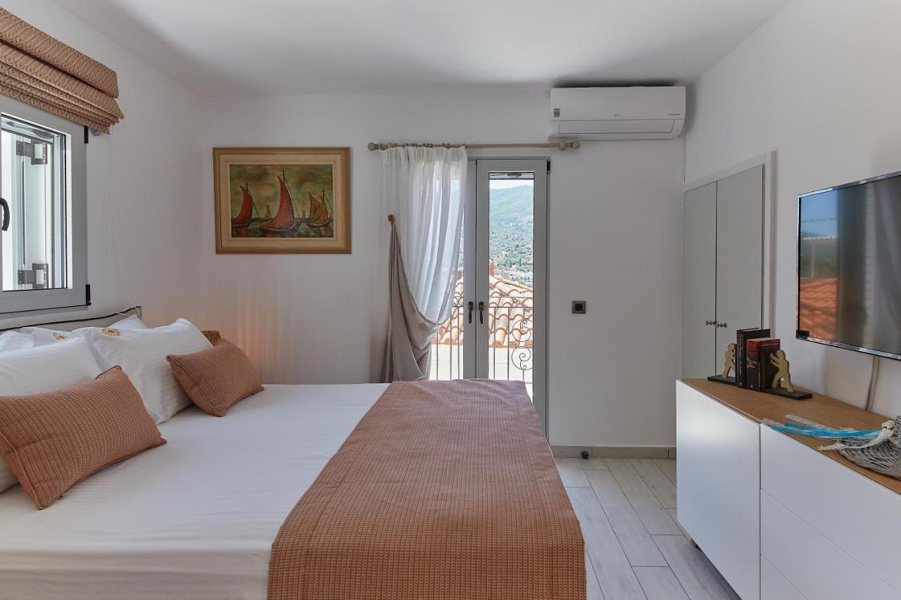 Euphoria House Poros Town Exterior foto